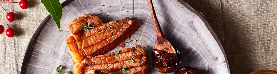 Entrecote met gorgonzola-boter en pruimenchutney