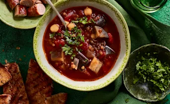 Marokkaanse linzensoep met worst