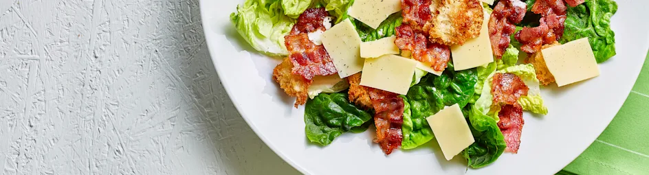 Hollandse boerensalade met knoflookcroutons