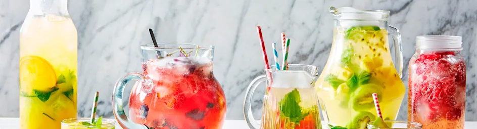 Ananas-kokoswater met kiwi