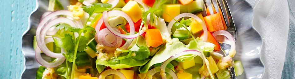 Mango-avocadosalade met mangodressing