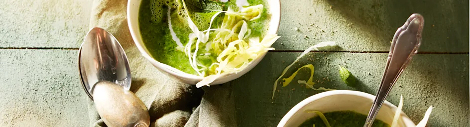 Romige slasoep met munt