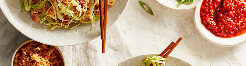 Nasi goreng met garnalen en varkensvlees