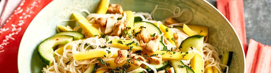 Frisse mihoensalade met mango