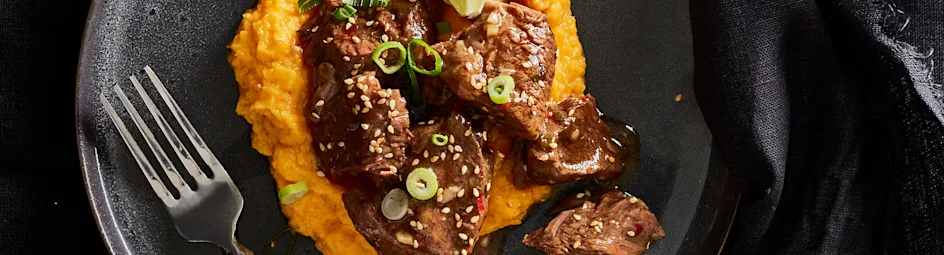 Chinese stoof met pompoen-kokospuree