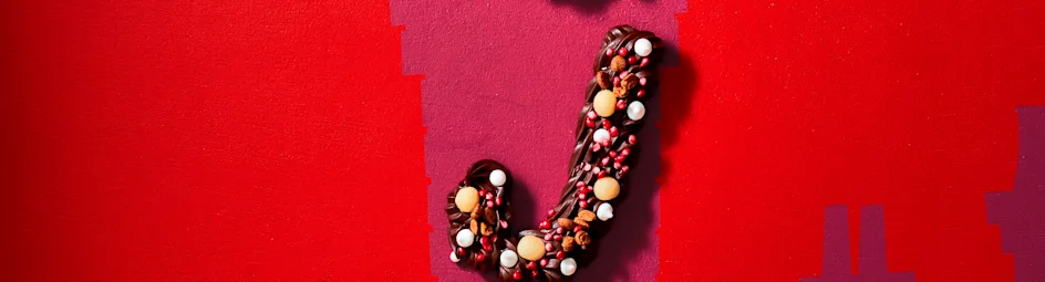 Versierde chocoladeletters