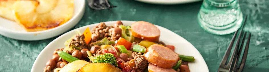 Kapucijnerschotel met rookworst en appel