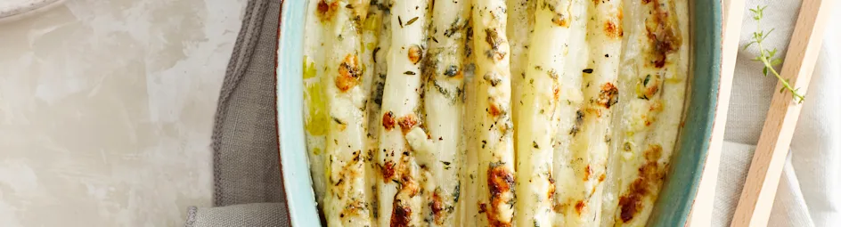 Aspergegratin met blauwe kaas