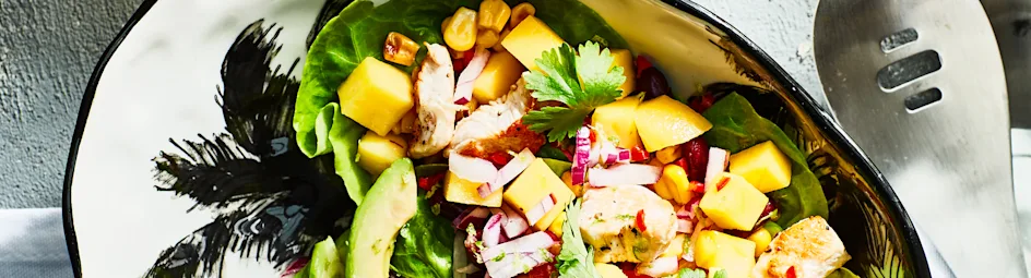 Caribische kipsalade met mango