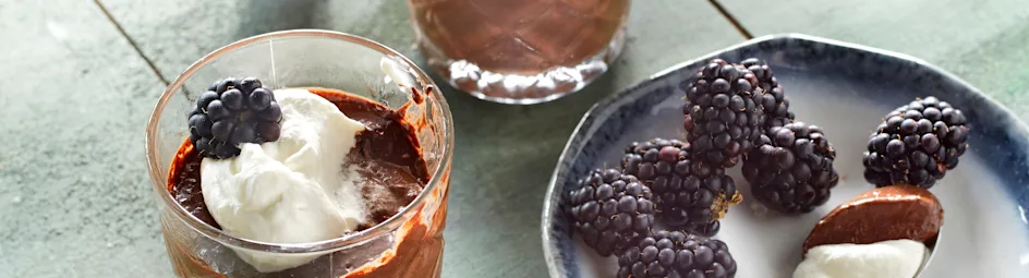 Chocolade-banaanmousse met kokos