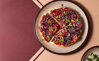 Omgekeerde taart met paprika en parmaham