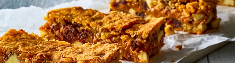 Dulce de leche-bars met amandelen en chocolade