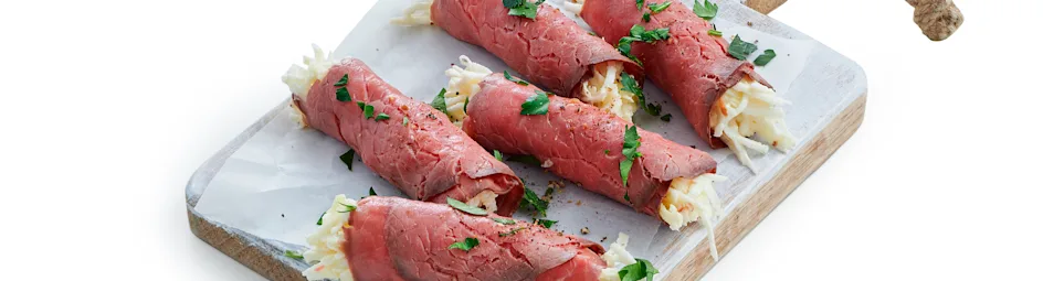 Rosbiefrolletjes met selderijsalade