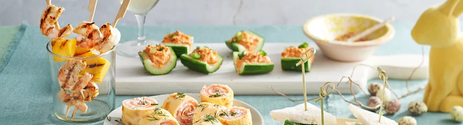 Komkommerschuitjes met pittige tonijnsalade