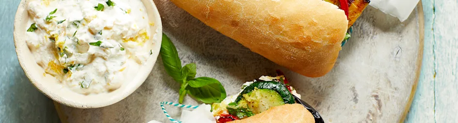 Ciabatta met gegrilde groenten en citroenricotta