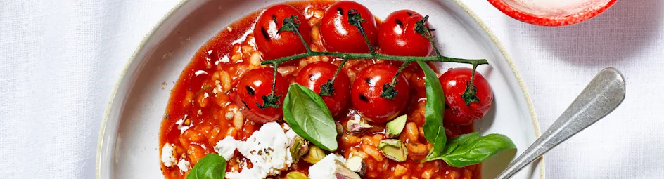 Tomatenrisotto met geitenkaas en gepofte tomaat