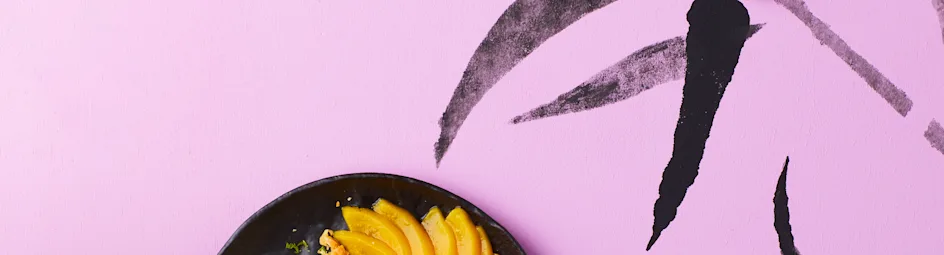 Sticky rijst met steranijs, perzik en pinda's