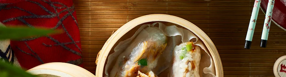 Gestoomde makreelpakketjes met kleefrijst