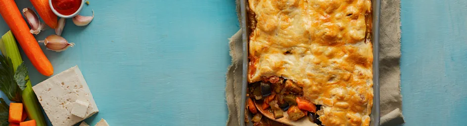 Pot pie met tofu en pompoen