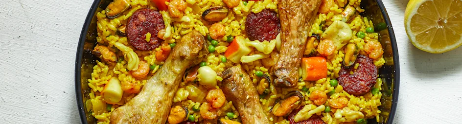 Basic paella Valenciana