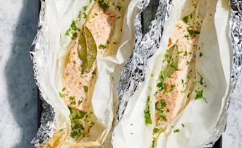 Zalmpakketjes met citroen en mascarpone