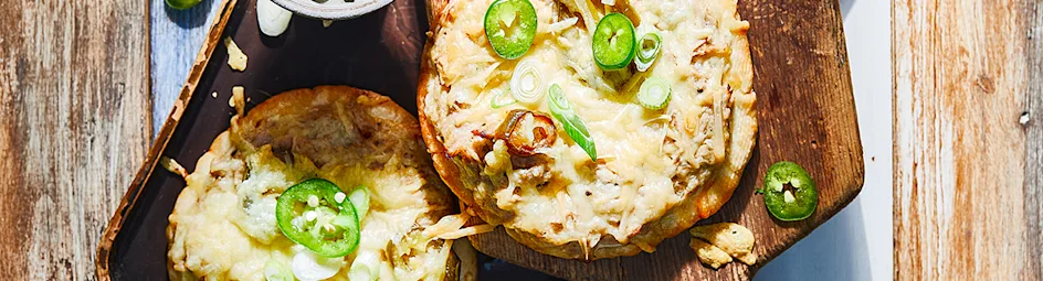 Pita spicy tuna melt