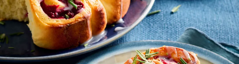 Cranberrybroodjes met rozemarijn