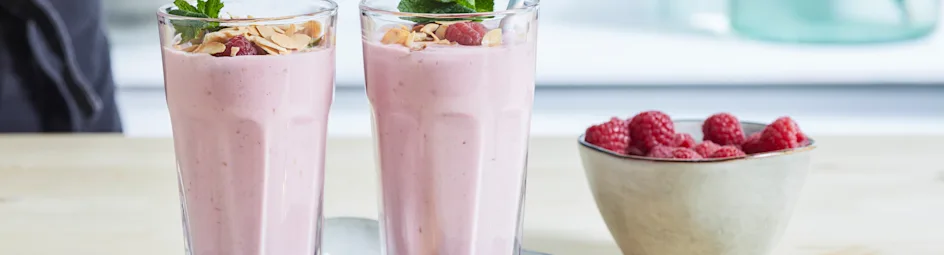 Aardbei-framboos ontbijtsmoothie