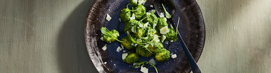 Gnocchi in boerenkoolsaus met pecorino