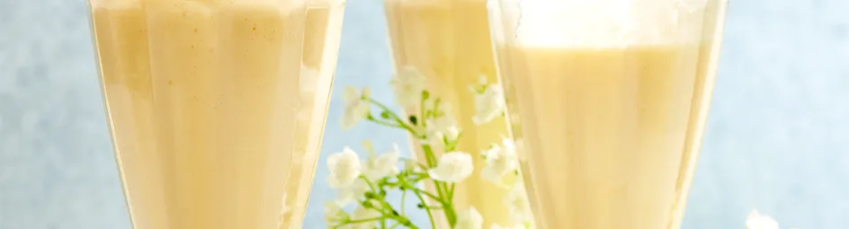 Yoghurtdrank met perzik en gember