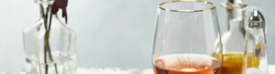 Quenelle van gerookte forel met spicy venkelsalade