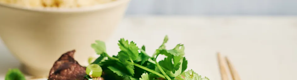 Biefstukpuntjes met groene groenten
