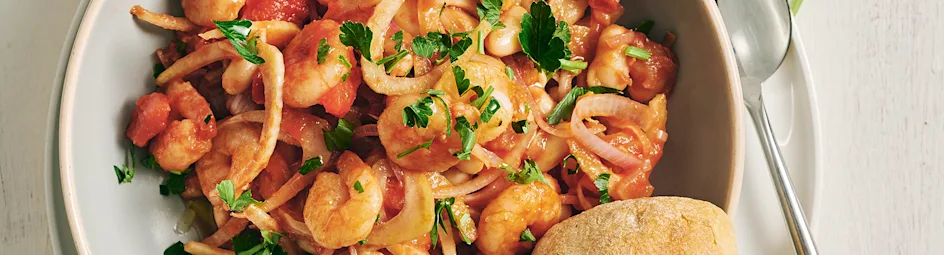 Snelle stoof met garnalen en venkel