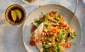 Pittige pastinaakstamppot met paksoi en makreel