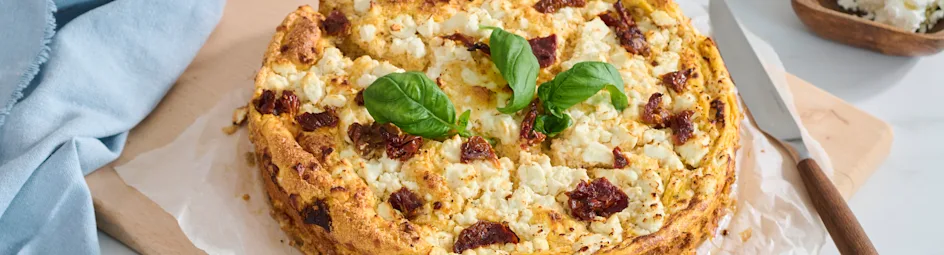 Hartige kwarktaart met pompoen, noten en feta