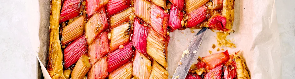 Rabarbertaart met hazelnoot