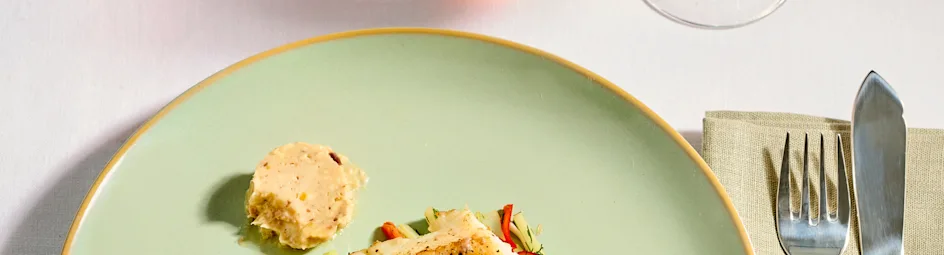 Kabeljauw met ansjovisboter en pikante groenten