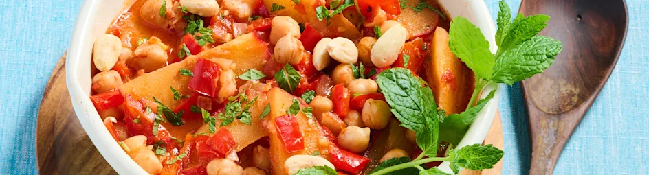 Kikkererwtenstoof met nectarine en citroen-couscous