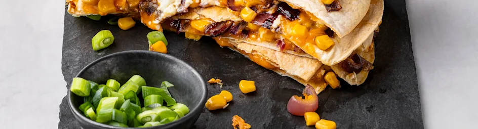 Griekse quesadilla met feta