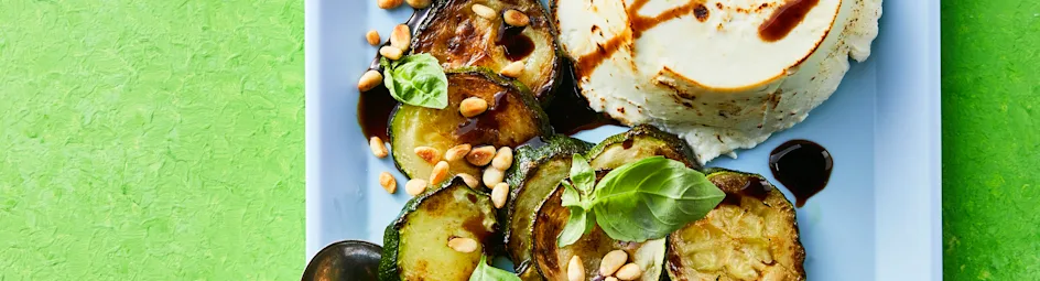 Geroosterde courgettesalade met ricotta