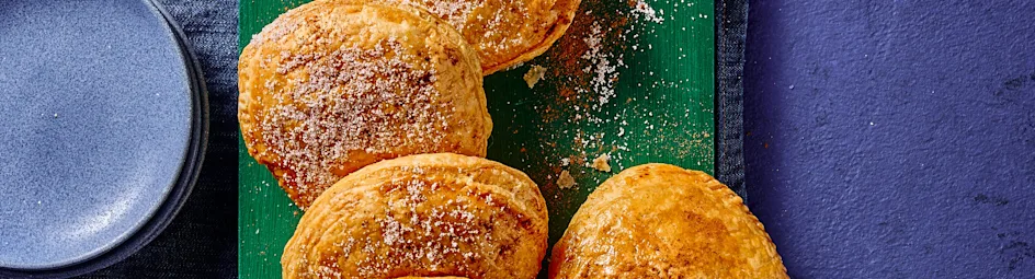 Appelkoeken met kaneelsuiker