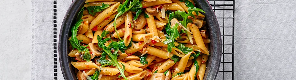 Eenpanspasta met rucola
