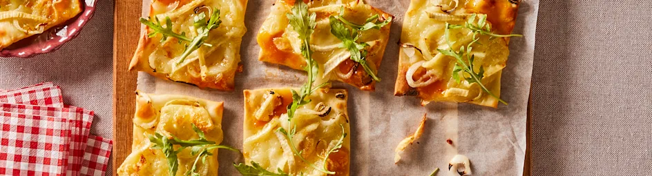 Mini-flammkuchen met brie