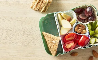 Regenboog lunchtrommel