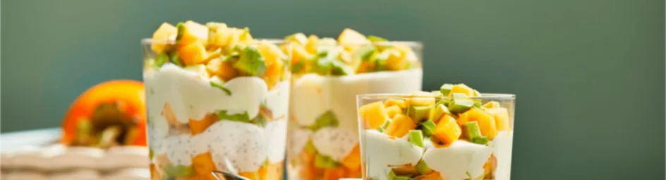 Yoghurt met fruit en chiazaad