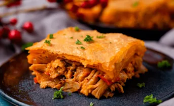 Griekse hartige kiptaart (kotopita)