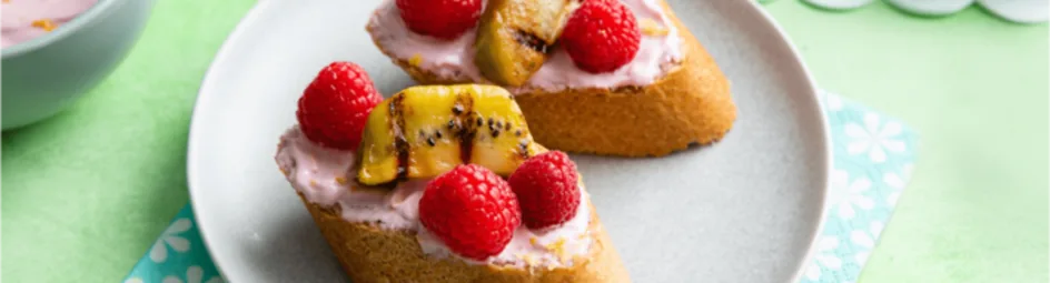 Bruschetta met gegrilde kiwi en framboos