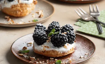 Bramentaartjes met amandelen