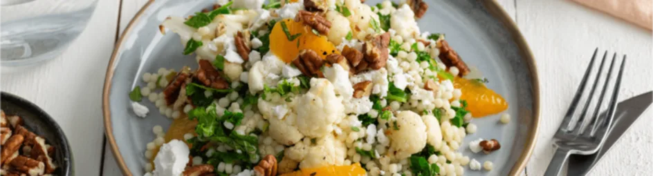 Parelcouscous met bloemkool, mineola en geitenkaas