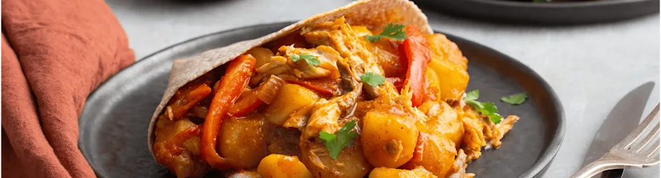 Roti wraps met makreel en gegrilde paprika